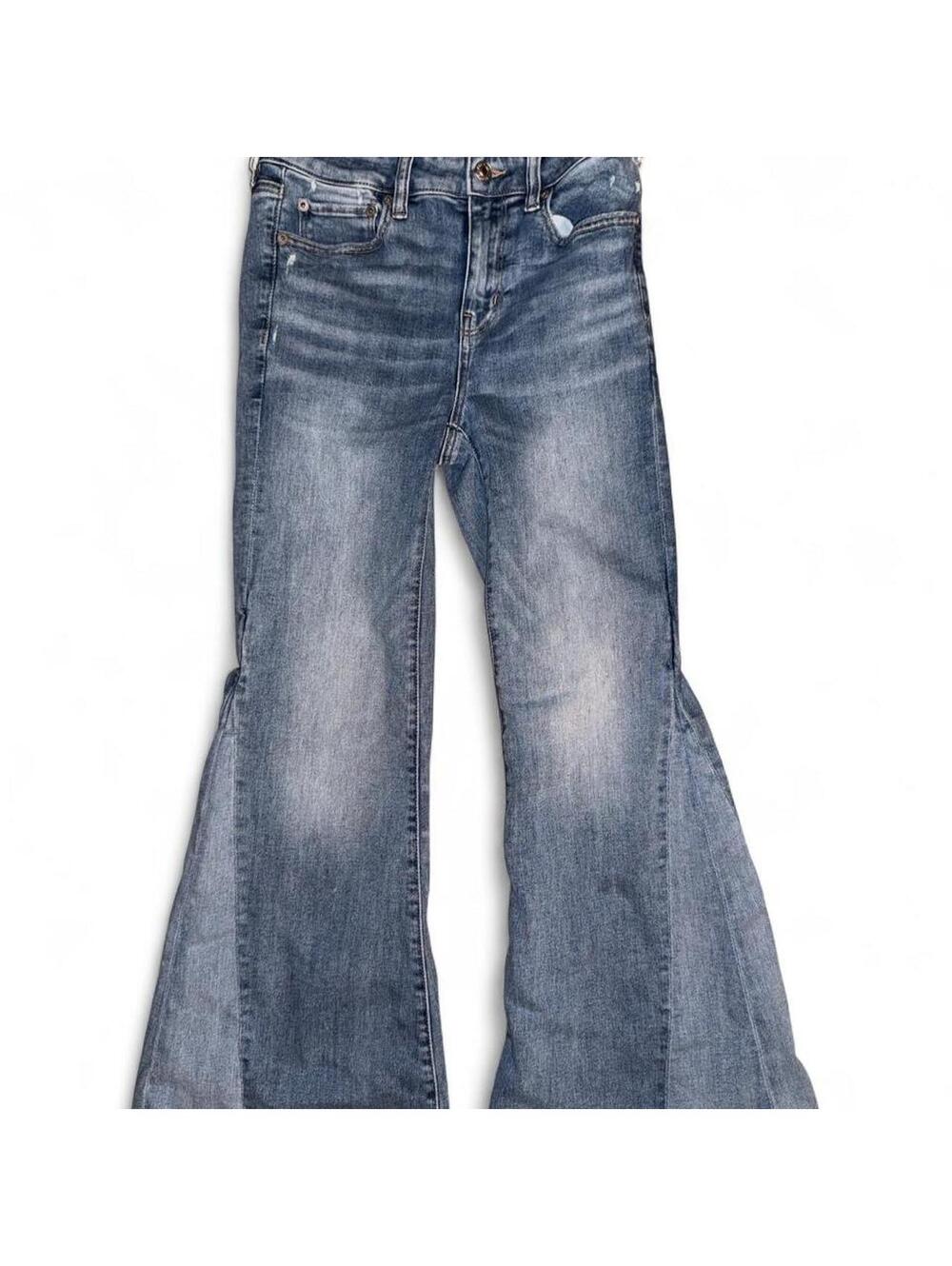 American Eagle Womens Blue festival flare Jeans 4 boho hippie country distressed